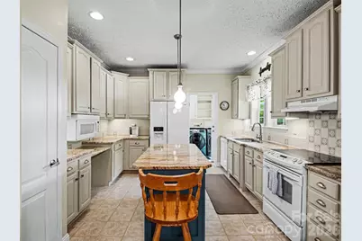915 Ostwalt Amity Road, Statesville, NC 28677 - Photo 11