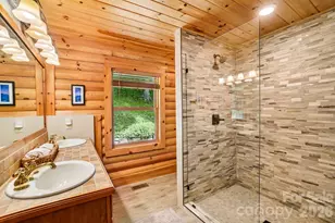 469 Tearshirt Ln, Mars Hill, NC 28754 - Photo 17