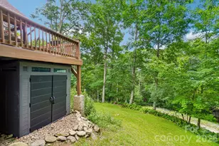 469 Tearshirt Ln, Mars Hill, NC 28754 - Photo 31