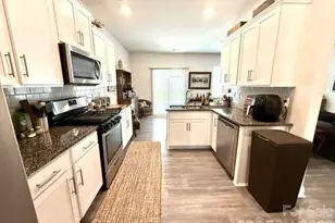 5120 Briscoe Dr, Charlotte, NC 28214 - Photo 9