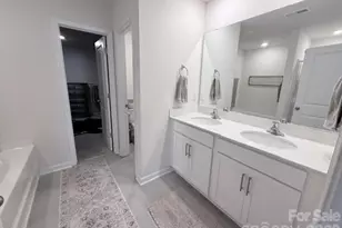 5120 Briscoe Dr, Charlotte, NC 28214 - Photo 31