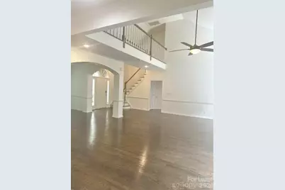 3315 Parting Brook Court, Charlotte, NC 28210 - Photo 9