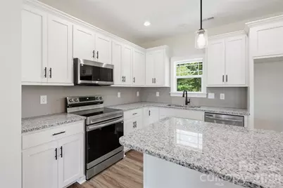 4489 Taylorsville Hwy Highway, Statesville, NC 28677 - Photo 9