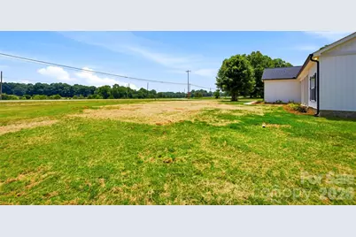 4489 Taylorsville Hwy Highway, Statesville, NC 28677 - Photo 43