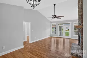 35 Copper Ct, Hendersonville, NC 28792 - Photo 11