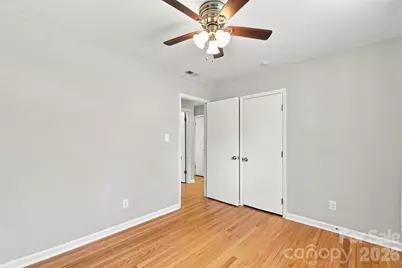 6805 Ellendale Drive, Charlotte, NC 28217 - Photo 17