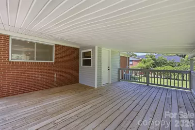 6805 Ellendale Drive, Charlotte, NC 28217 - Photo 21