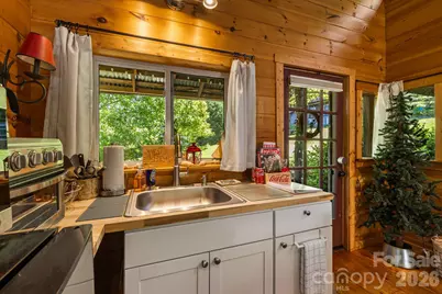 107  111 Hougie Heaven Lane, Franklin, NC 28734 - Photo 29