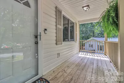 18 McTindal Circle, Asheville, NC 28803 - Photo 5