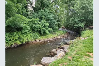 345 Hyatt Street, Waynesville, NC 28786 - Photo 15