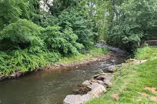 345 Hyatt St, Waynesville, NC 28786 - Photo 15
