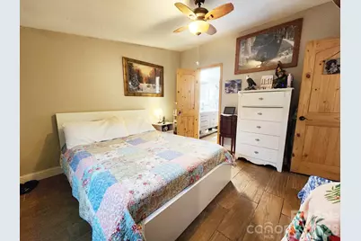 345 Hyatt Street, Waynesville, NC 28786 - Photo 9