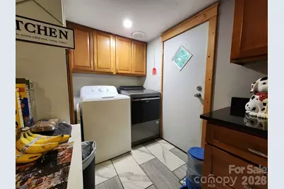 345 Hyatt Street, Waynesville, NC 28786 - Photo 7