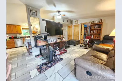 345 Hyatt Street, Waynesville, NC 28786 - Photo 3