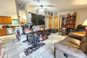345 Hyatt St, Waynesville, NC 28786 - Photo 3