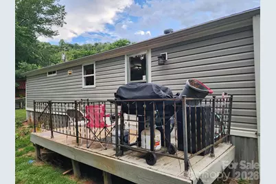 345 Hyatt Street, Waynesville, NC 28786 - Photo 13