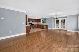 442 Tribune Dr, Charlotte, NC 28214 - Photo 7