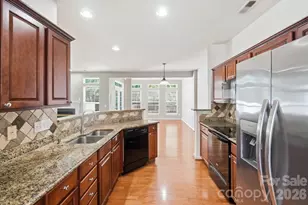 6000 Boathouse Ln, Cramerton, NC 28032 - Photo 9