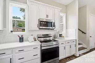 5028 Lewis Rd, Gastonia, NC 28052 - Photo 17