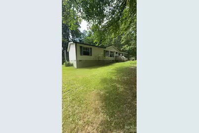 294 E Lester Lane, Hendersonville, NC 28739 - Photo 3