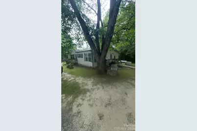 294 E Lester Lane, Hendersonville, NC 28739 - Photo 27