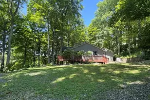 1209 McKinney Gap Dr, Mars Hill, NC 28754 - Photo 7