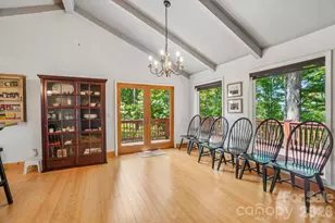 1209 McKinney Gap Dr, Mars Hill, NC 28754 - Photo 15