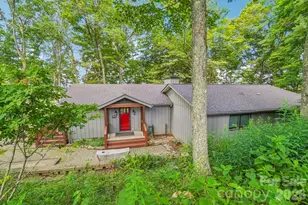 1209 McKinney Gap Dr, Mars Hill, NC 28754 - Photo 7