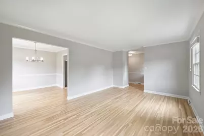 4307 Glenfall Avenue, Charlotte, NC 28210 - Photo 5