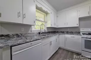 502 Cardinal Ct, Davidson, NC 28036 - Photo 9