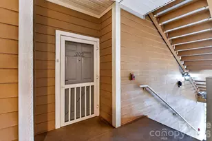 40 Hyannis Dr, Asheville, NC 28804 - Photo 41