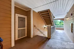 40 Hyannis Dr, Asheville, NC 28804 - Photo 43