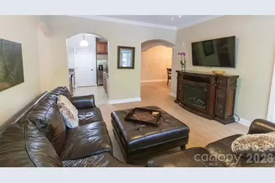 40 Hyannis Drive, Asheville, NC 28804 - Photo 7