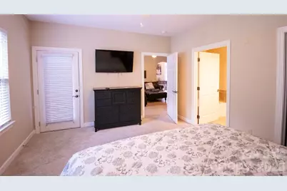 40 Hyannis Drive, Asheville, NC 28804 - Photo 15