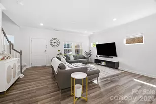 1218 Colgher St, Charlotte, NC 28227 - Photo 3