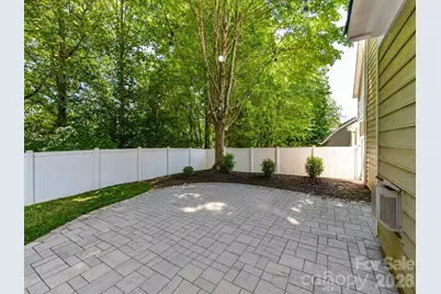 18814 Coachmans Trace, Cornelius, NC 28031 - Photo 5