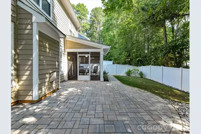 18814 Coachmans Trace, Cornelius, NC 28031 - Photo 33