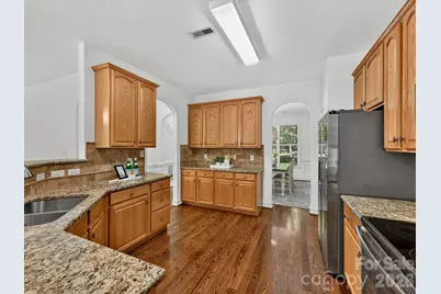 18814 Coachmans Trace, Cornelius, NC 28031 - Photo 11