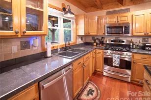 420 Nathan Mc Daniel Dr, Nebo, NC 28761 - Photo 5