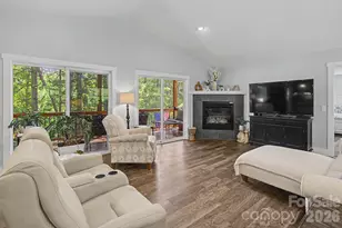 34 Aster Rdg Dr, Waynesville, NC 28786 - Photo 11