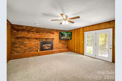 926 Toxaway Court, Hendersonville, NC 28791 - Photo 7