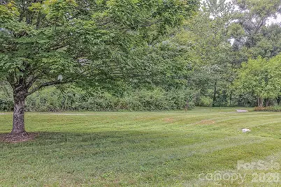 39 N Creekside Court, Hendersonville, NC 28791 - Photo 27