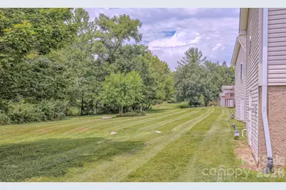 39 N Creekside Court, Hendersonville, NC 28791 - Photo 29