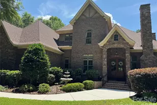 215 Blue River Rd, Lake Wylie, SC 29710 - Photo 3