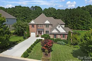 105 Highclere Dr, Waxhaw, NC 28173 - Photo 1