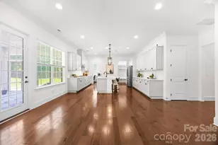 809 Brown Creek Dr, Matthews, NC 28104 - Photo 11
