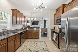2509 Glyncastle Way, Gastonia, NC 28056 - Photo 13
