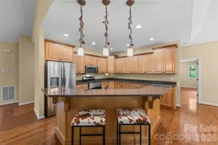 435 Stepping Stone Ln, Waynesville, NC 28786 - Photo 9