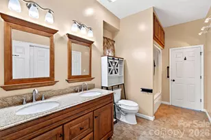 831 Lake Club Dr, Nebo, NC 28761 - Photo 23