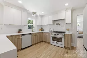 5515 Doncaster Dr, Charlotte, NC 28211 - Photo 9